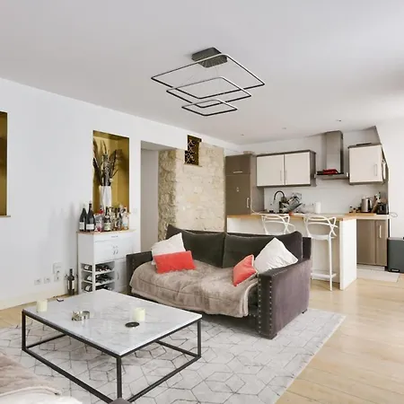 Charming In Opera Apartment Paris