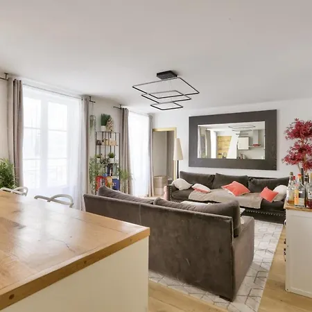 Encantador Piso En Opera Apartamento *